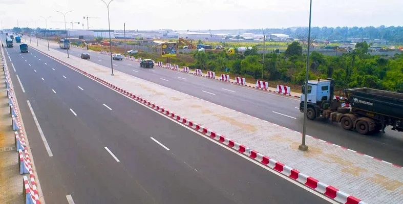 A busy road in Tunisia. 