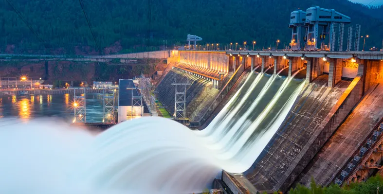 Water_flowing_from_hydroelectric_power_plant