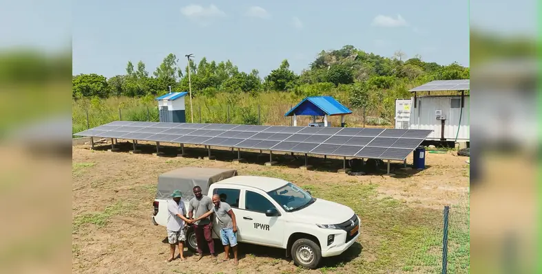 CEI_Africa_solar_panels