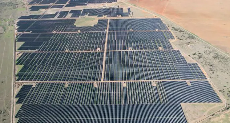 Sola_group's_solar_project_at_free_state