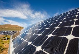 Shell will acquire Daystar Power to deliver carbon emission reductions and power cost savings to C&I businesses across Africa. (Image source: Adobe Stock)