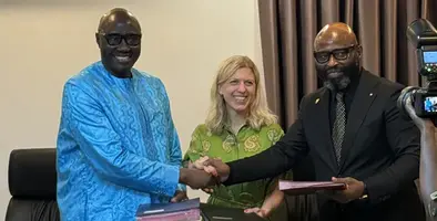 Daimler_Truck_GTS_Senegal_business_people