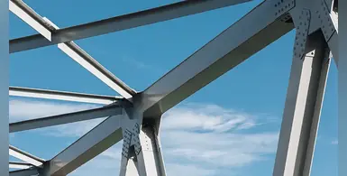 steel-girder-bridge-closeup
