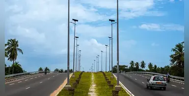 Togo-Benin-border-road