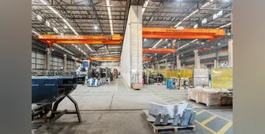 Condra-overhead-cranes-factory