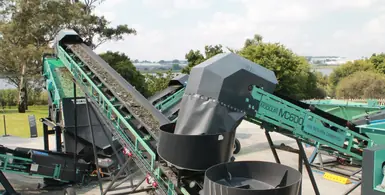 Glass_crushing_plant_from_Pilot_Crushtech