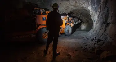 Underground_mining