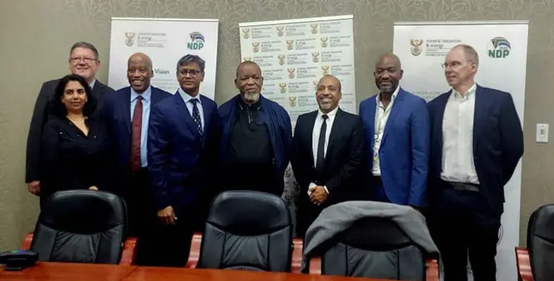 The signing ceremony for Project DAO's Power Purchase Agreement. 