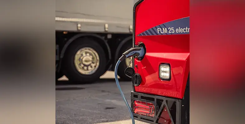 Palfinger_FLM25_forklift