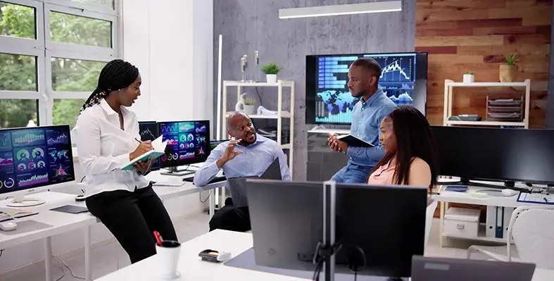 business_people_meeting_office