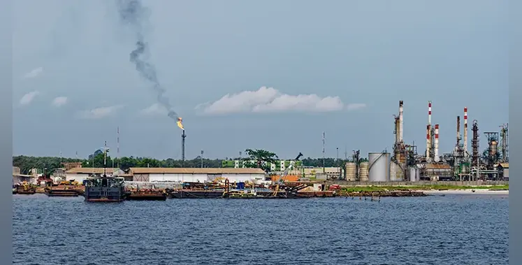 Port-Gentil_Gabon_refinery_coastal