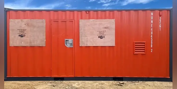 red_container_genset