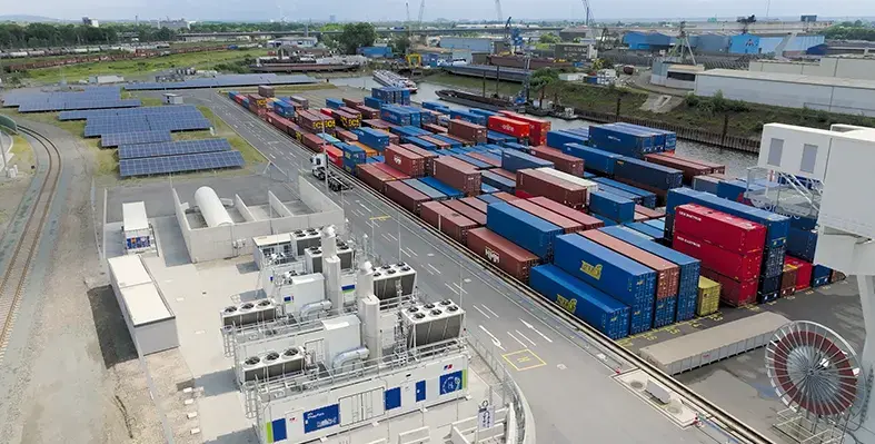 Duisburg_terminal_with_energy_system 