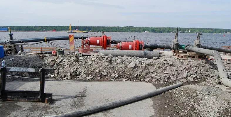 Grindex's_pump_in_action