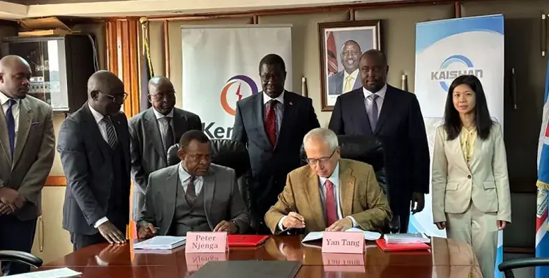 Kaishan_and_KenGen_representatives_signing_MoU
