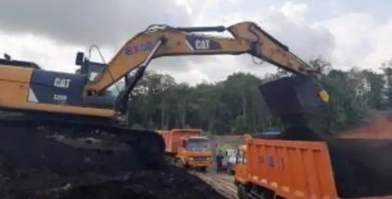 MB HDS323 Caterpillar 329D RM Mixer kit Indonesia Quarry Coal 5 1580995485