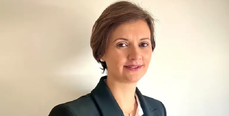 A headshot of Majda Lahlou Kassi.