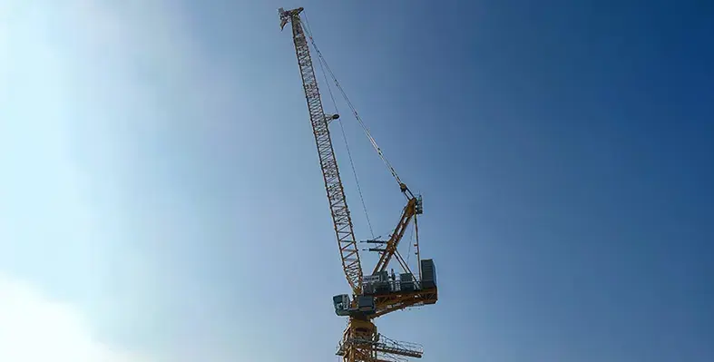 Manitowoc's_Potain MR 819_luffing_jib_tower_crane