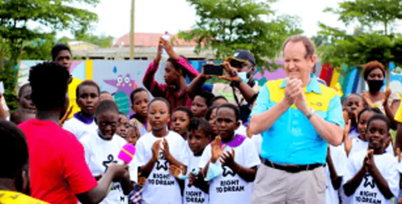 Mantrac Ghana managing director, Steven Scott, at the ceremony. (Image source: mantrac) Mantrac editorial 2