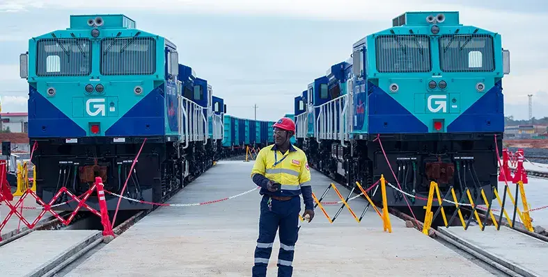 Man_with_Locomotives 