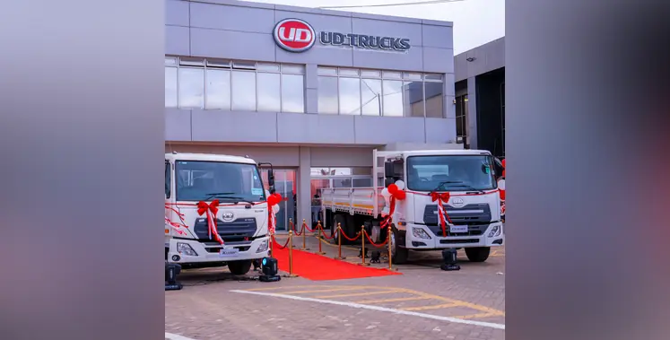 UD_trucks_in_line