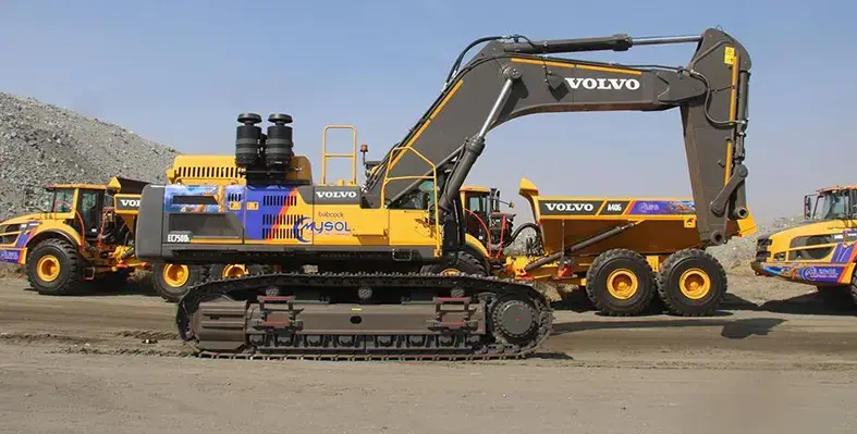 the_Volvo_EC750D