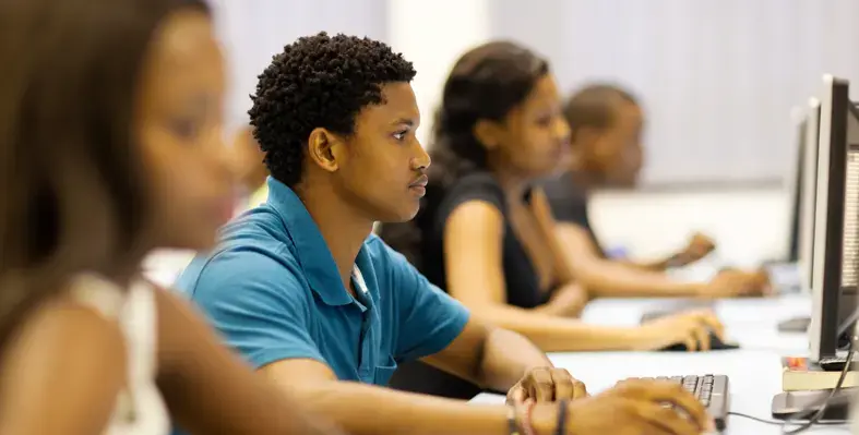 Youth_workforce_empowers_digital_skills 